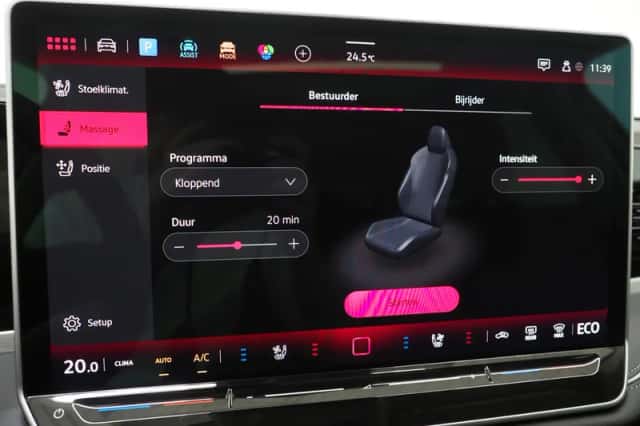 Volkswagen Passat (2024) thumbnail 33