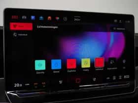 Volkswagen Passat (2024) thumbnail 35