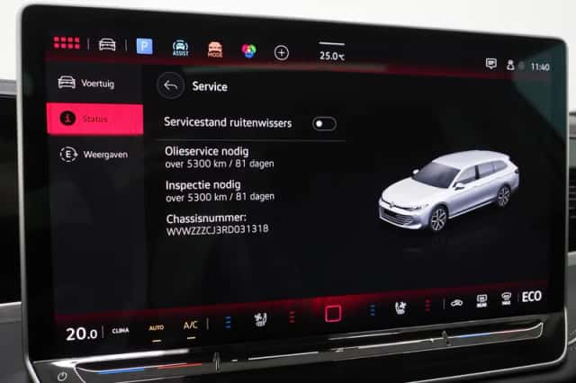 Volkswagen Passat (2024) thumbnail 41