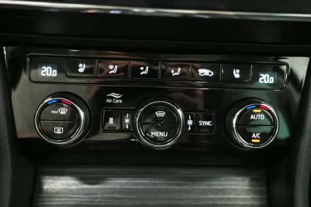 Škoda Superb (2022) thumbnail 36