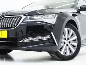 Škoda Superb (2022) thumbnail 6