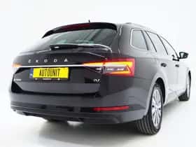 Škoda Superb (2022) thumbnail 9