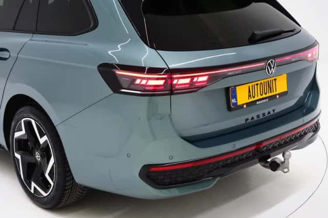 Volkswagen Passat (2025) thumbnail 14