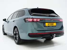 Volkswagen Passat (2025) thumbnail 3