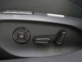 Volkswagen Passat (2025) thumbnail 21
