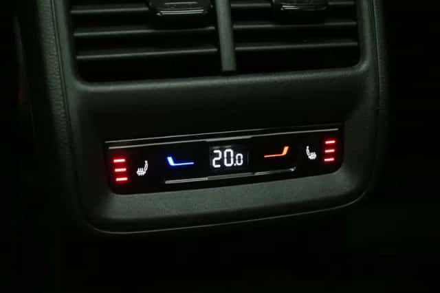 Volkswagen Passat (2025) thumbnail 44