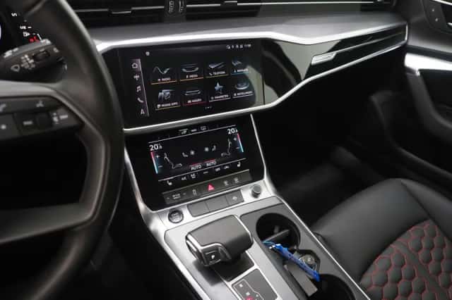 Audi A6 (2022) thumbnail 33