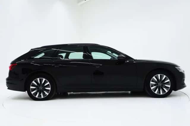 Audi A6 (2022) thumbnail 10