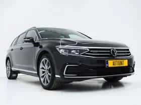 Volkswagen Passat (2022) thumbnail 11