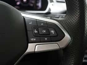 Volkswagen Passat (2022) thumbnail 23
