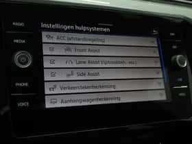 Volkswagen Passat (2022) thumbnail 30
