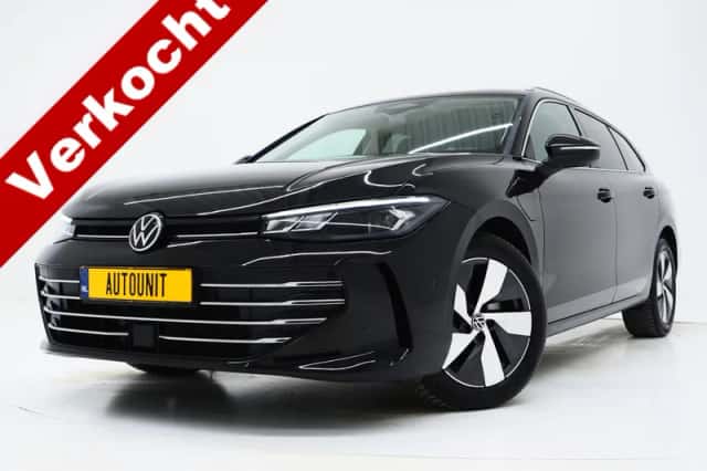 Volkswagen Passat (2025) thumbnail 1