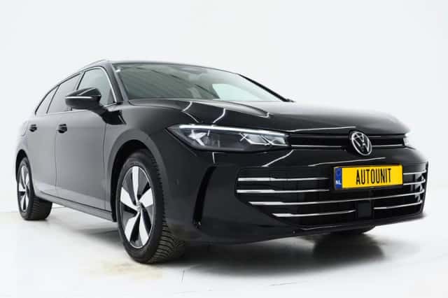 Volkswagen Passat (2025) thumbnail 11