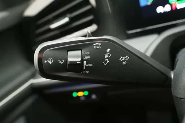 Volkswagen Passat (2025) thumbnail 20