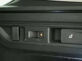 Volkswagen Passat (2025) thumbnail 41