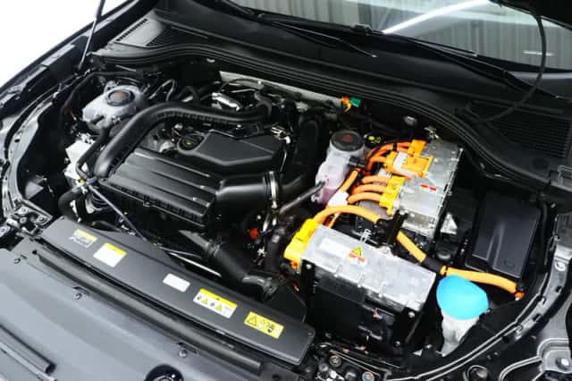 Volkswagen Passat (2025) thumbnail 7