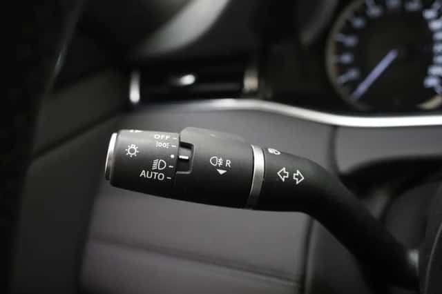 Land Rover Range Rover Evoque (2023) thumbnail 23
