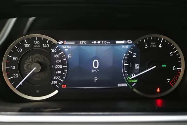 Land Rover Range Rover Evoque (2023) thumbnail 27