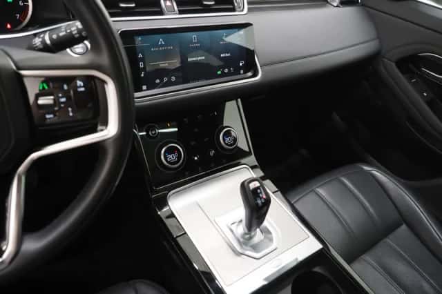 Land Rover Range Rover Evoque (2023) thumbnail 36