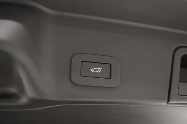 Land Rover Range Rover Evoque (2023) thumbnail 41