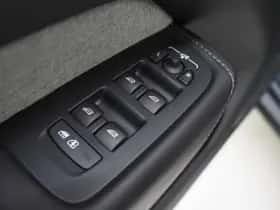 Volvo XC60 (2023) thumbnail 22