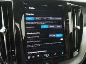 Volvo XC60 (2023) thumbnail 33