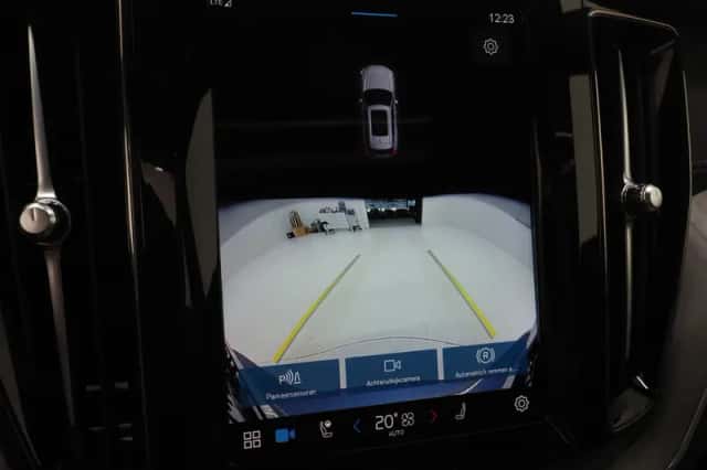 Volvo XC60 (2023) thumbnail 36