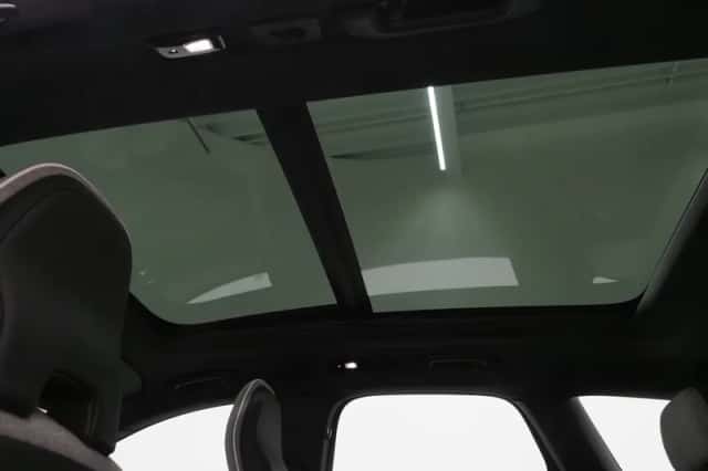 Volvo XC60 (2023) thumbnail 43