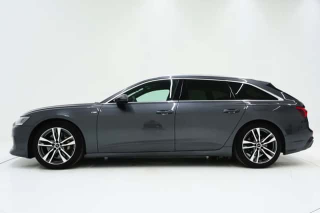 Audi A6 (2021) thumbnail 2