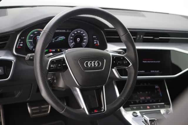 Audi A6 (2021) thumbnail 16