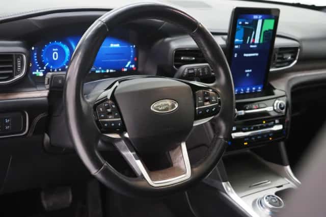Ford Explorer (2021) thumbnail 18