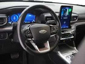 Ford Explorer (2021) thumbnail 18