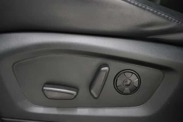 Ford Explorer (2021) thumbnail 22