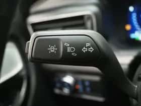 Ford Explorer (2021) thumbnail 24