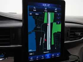 Ford Explorer (2021) thumbnail 30