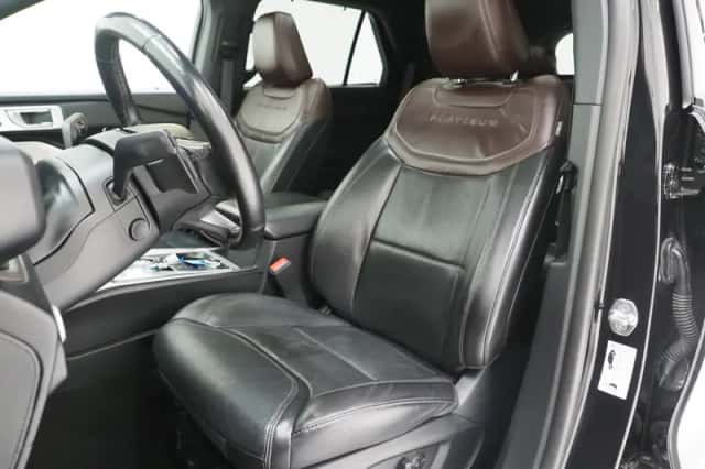 Ford Explorer (2021) thumbnail 4