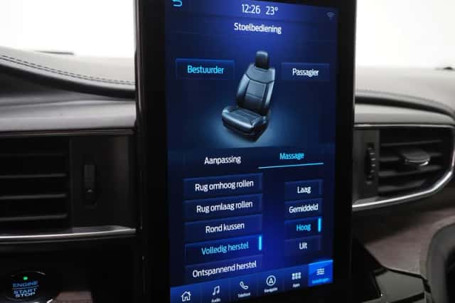 Ford Explorer (2021) thumbnail 35