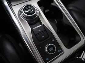 Ford Explorer (2021) thumbnail 40