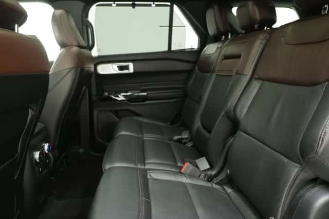 Ford Explorer (2021) thumbnail 44