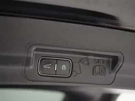Ford Explorer (2021) thumbnail 49