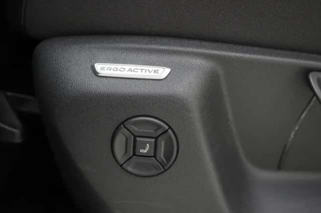 Volkswagen Tiguan (2025) thumbnail 20