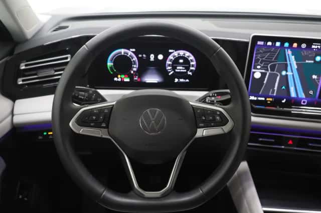 Volkswagen Tiguan (2025) thumbnail 38