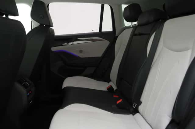 Volkswagen Tiguan (2025) thumbnail 39