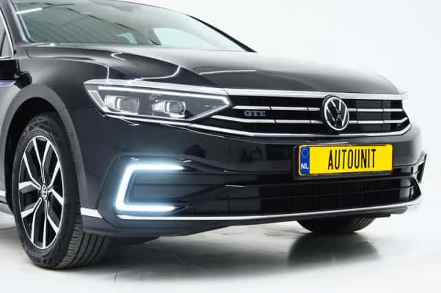 Volkswagen Passat (2021) thumbnail 11
