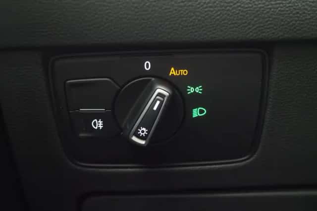 Volkswagen Passat (2021) thumbnail 20