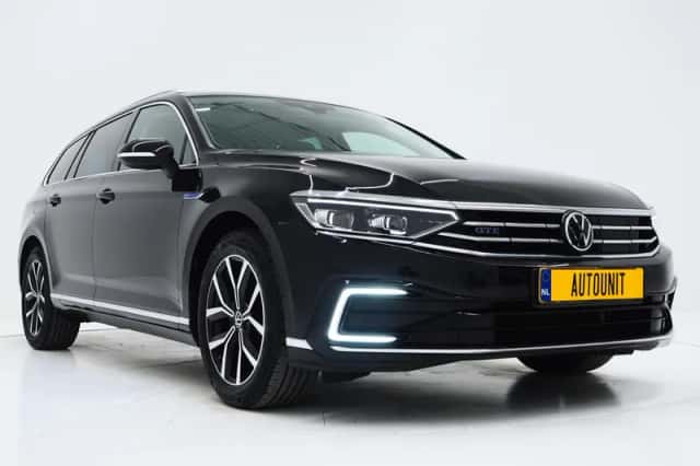 Volkswagen Passat (2021) thumbnail 10