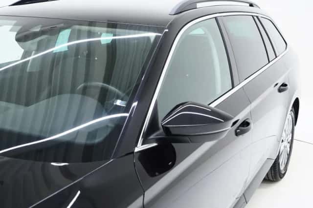 Škoda Superb (2022) thumbnail 13