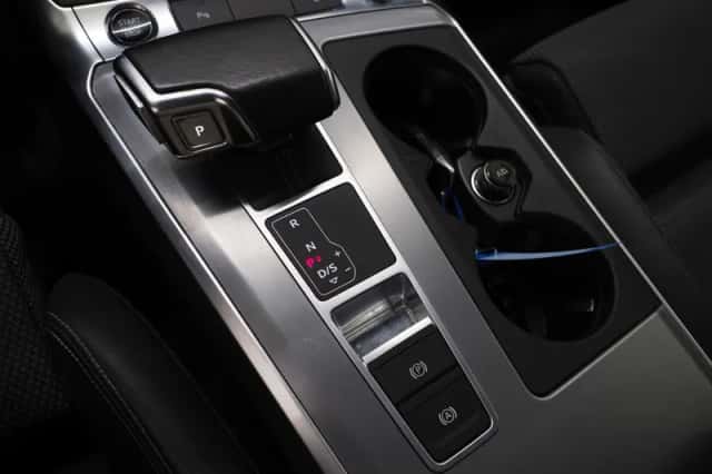 Audi A6 (2020) thumbnail 32