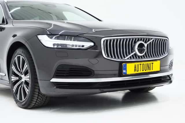 Volvo V90 (2021) thumbnail 11