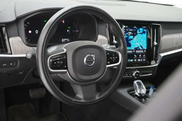 Volvo V90 (2021) thumbnail 17